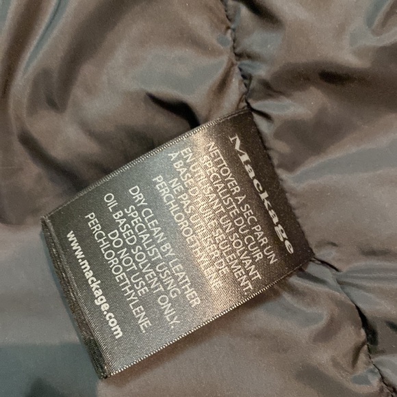 Mackage black parka luxurious down water-repellent rain windproof mid-length - Picture 10 of 15